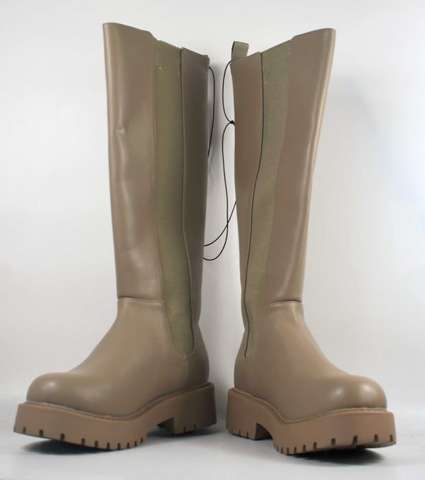 Nowe z wadą kozaki Monki roz. 37