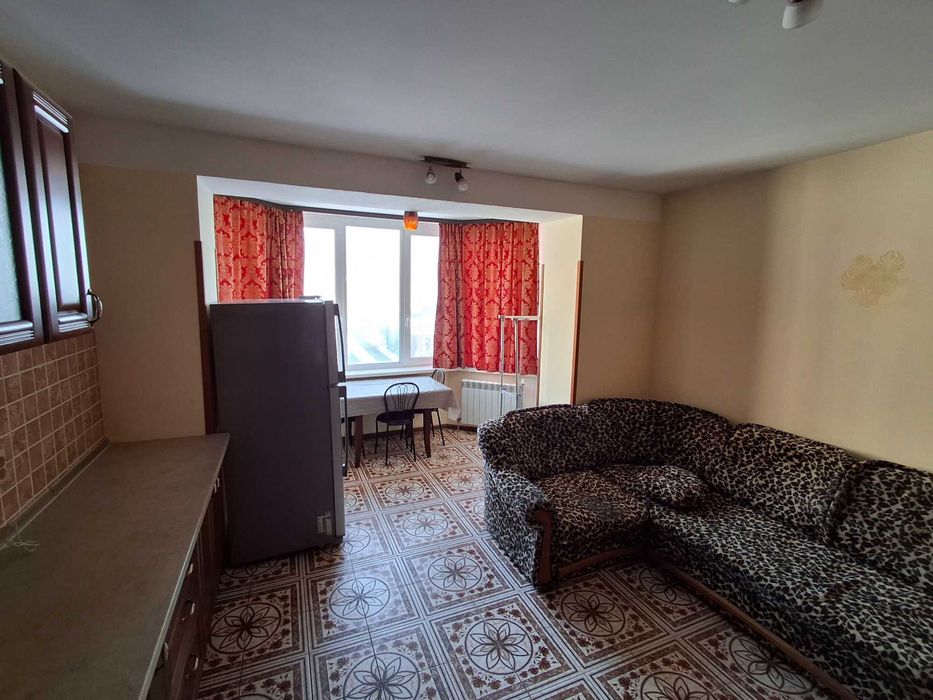 Продаж двокімнатної квартири по вул. Борщагівська Солом'янський НАУ