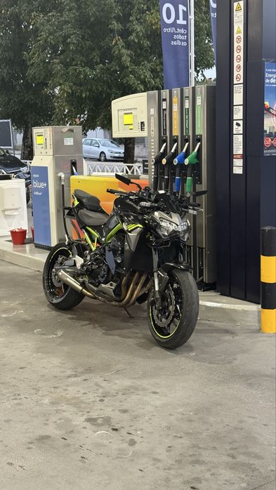 Kawsaki z900 dois mil e vinte