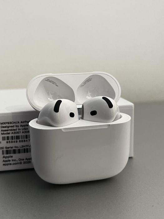Airpods 4(apple)