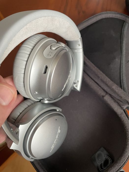 Bluetooth наушники с шумоподавлением Bose qc35 ser 2. , состояние .