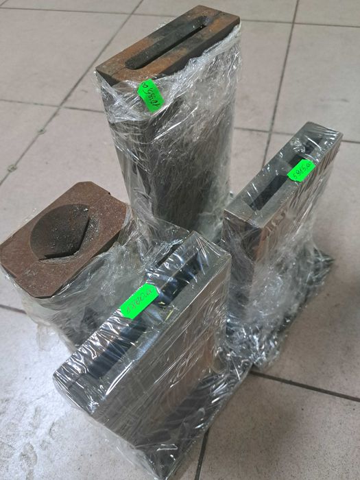 Изложницы, Рабочее место ювелира/ Верстаки