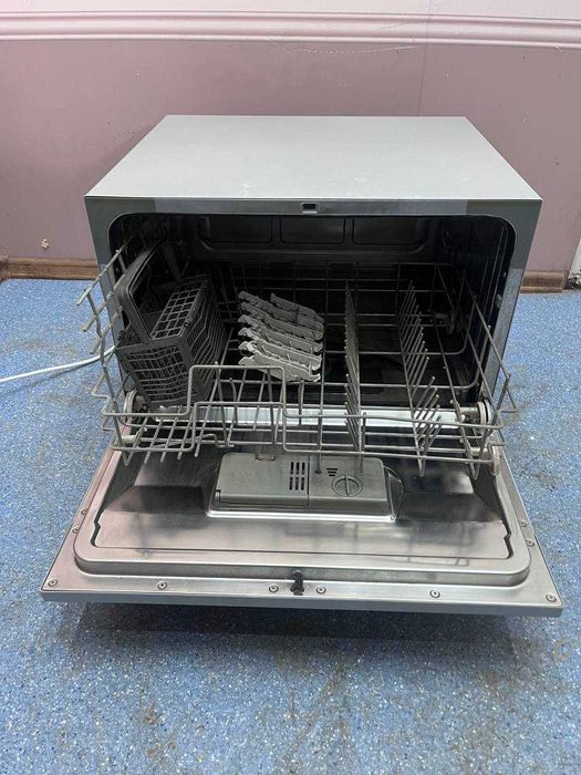 Посудомийна машина Candy CDCP 6/ES-07 Настільна 6 програм В гарному стані