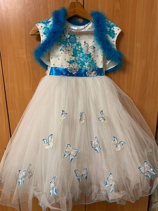 Продам плаття дитяче