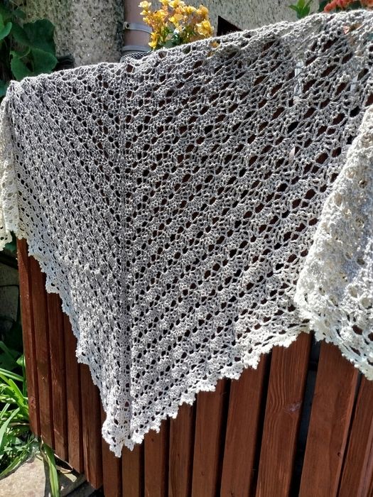 Chusta szydełkiem robiona