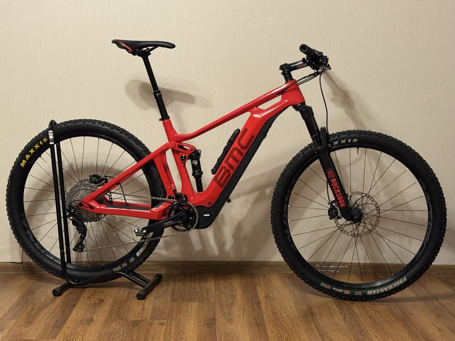 Электровелосипед карбоновый