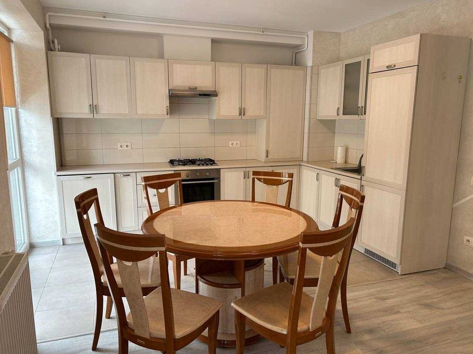 Оренда 2-рівневої кв. по вул. Джерельна в  ЖК Бельгійське Містечко