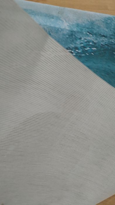 Poster Quiksilver em tela micro perfurada para pendurar