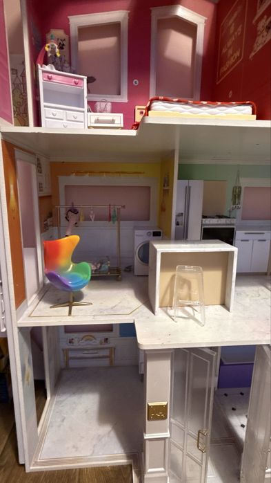 Ляльковий будинок LOL Rainbow High