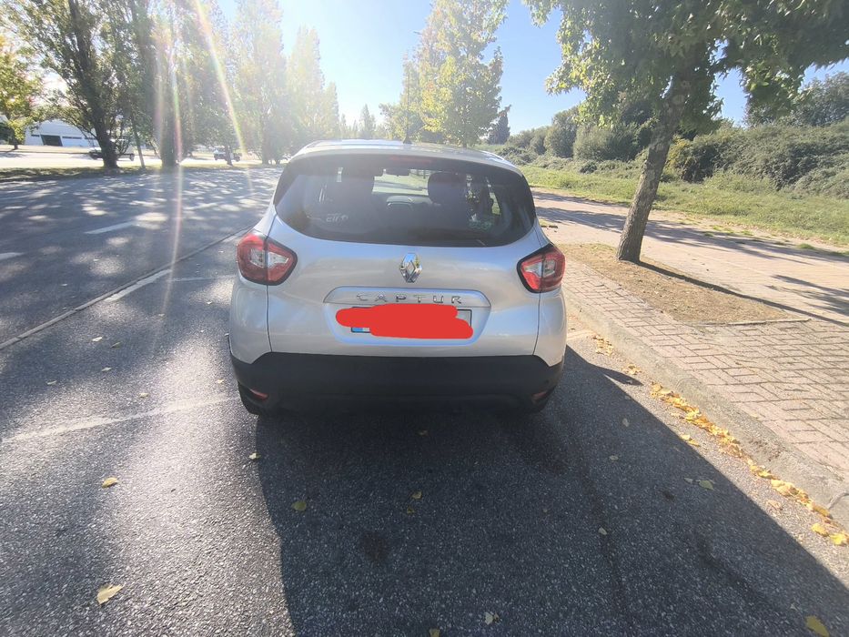 Vende-se Captur 2016