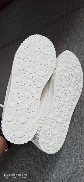 Nowy białe botki na jesień