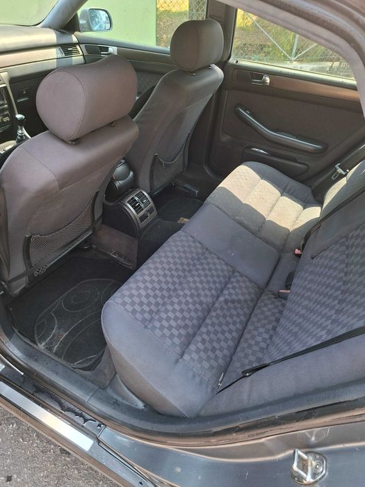 Audi A6 1.9 tdi em bom estado