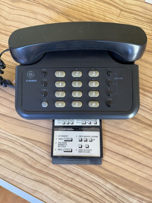 Продам стаціонарні кнопочні телефони