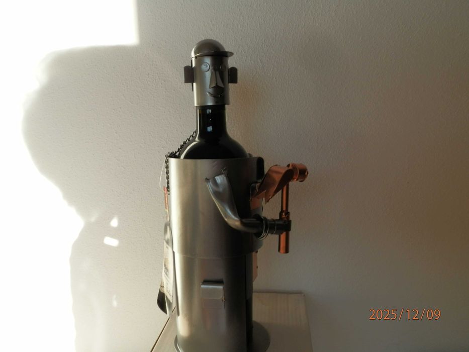 Suporte para Garrafa -   Metal  - Artesanal - novo