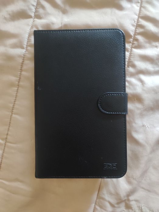 Capa com teclado para tablet