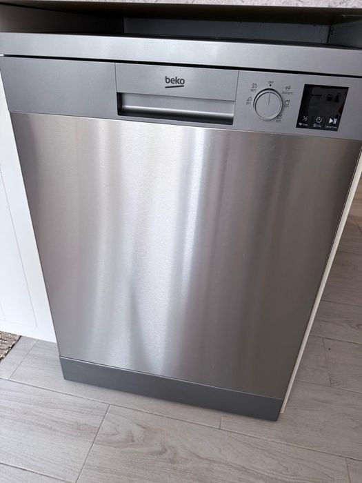 Máquina de lavar loiça Beko