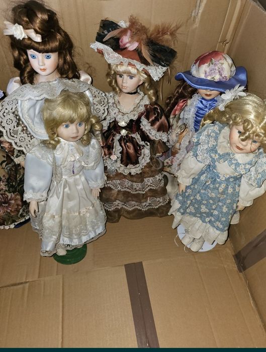 Bonecas com rosto de porcelana como novas