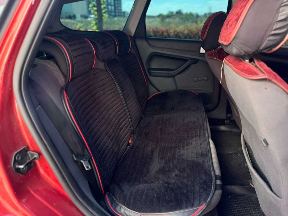 FORD Focus 2006р 1,8 газ/бенз /ОБМІН/РОЗСТРОЧКА
