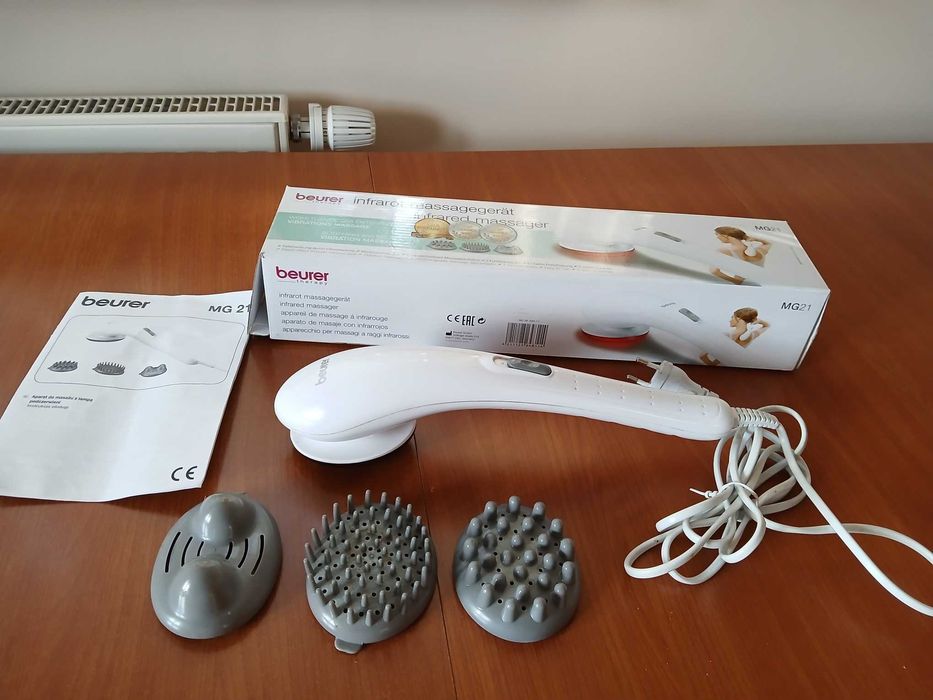 Masażer z promiennikiem podczerwieni MG 21 do wibracyjnego masażu