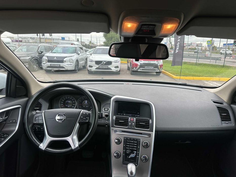 Volvo XC60  2012
