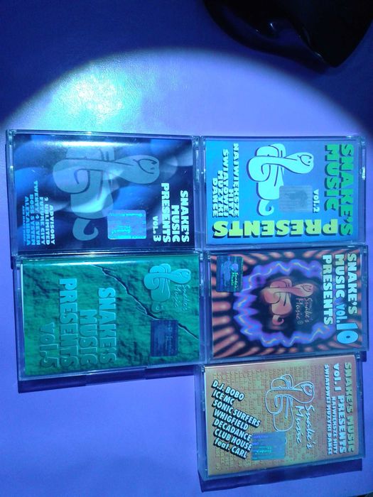 Kasety magnetofonowe, Snake"S Music Presents, Stan super cena za 3 szt