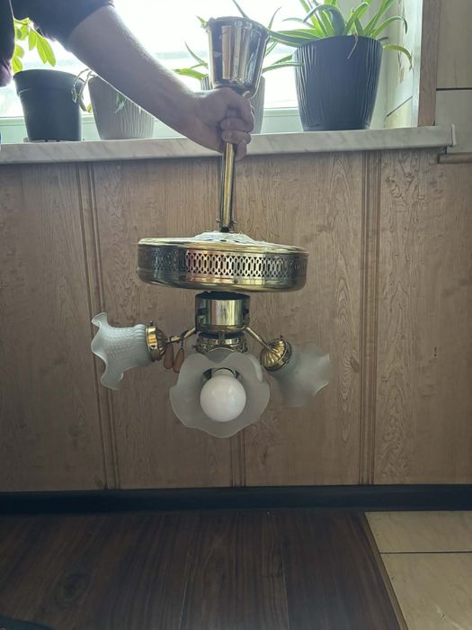 Żyrandol retro obrotowy