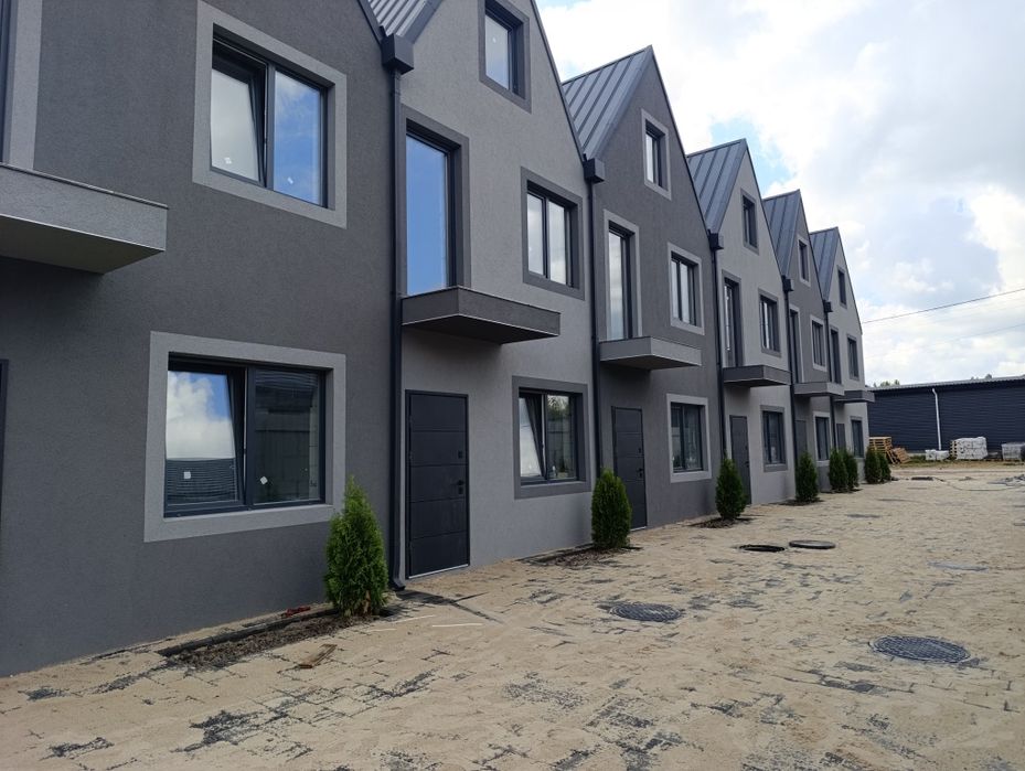 Краща  пропозиції!!Продаж 3-поверхового Таунхауса, с. Білогородка

Про