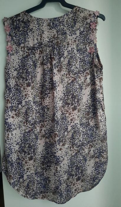 T-shirt com flores