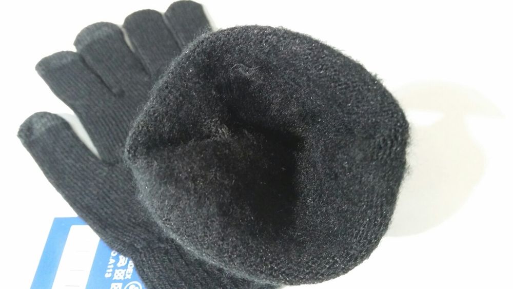 Перчатки черные реагируют на сенсорный экран телефона начес теплые