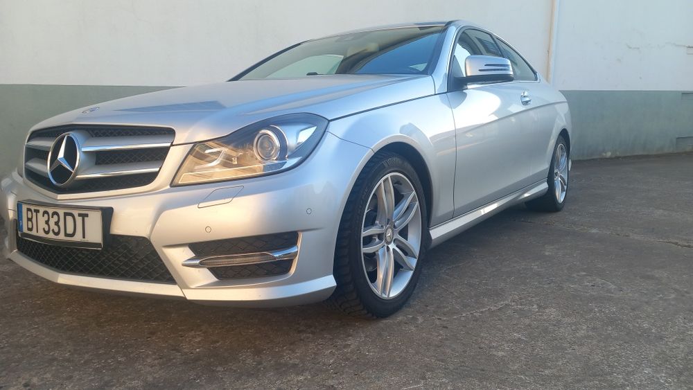 Mercedes Benz C220 CDI COUPE AMG
