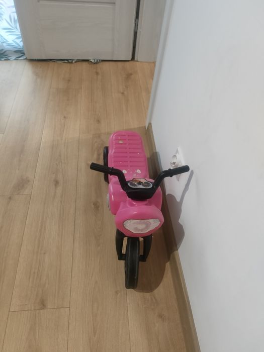 Różowy rowerek/motorek dla dziecka