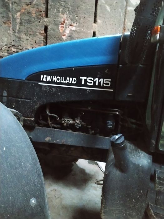 Ciągnik rolniczy NewHoland