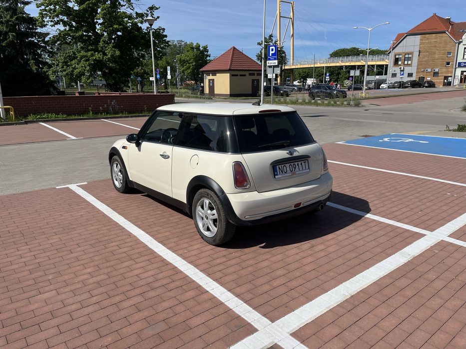 Mini 1.6 benzyna