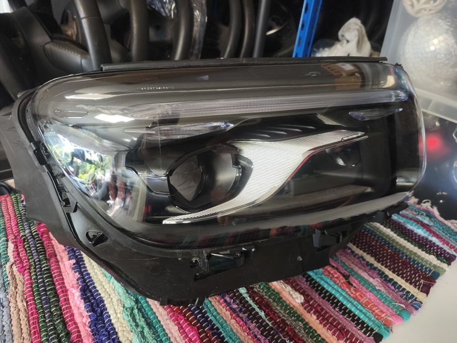 Farol direito full Led Multibeam w247 GLB Facelift