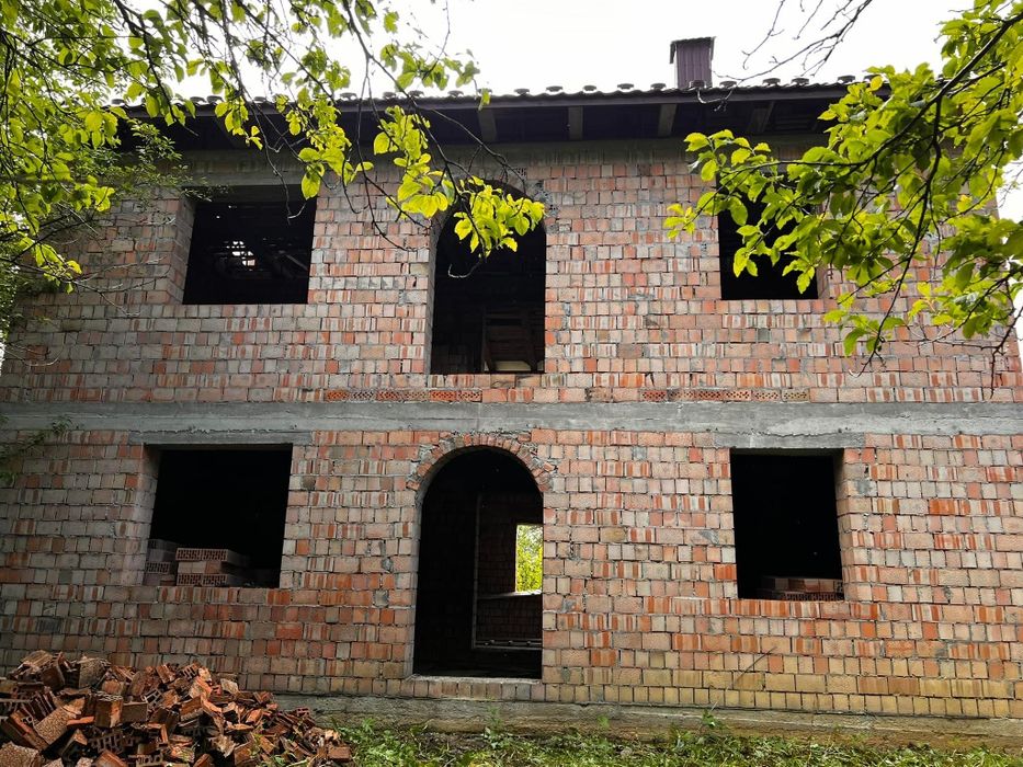 Продається збудований будинок м.Дунаївці