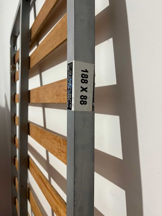 Bed with slatted base 188x8864750956409090121