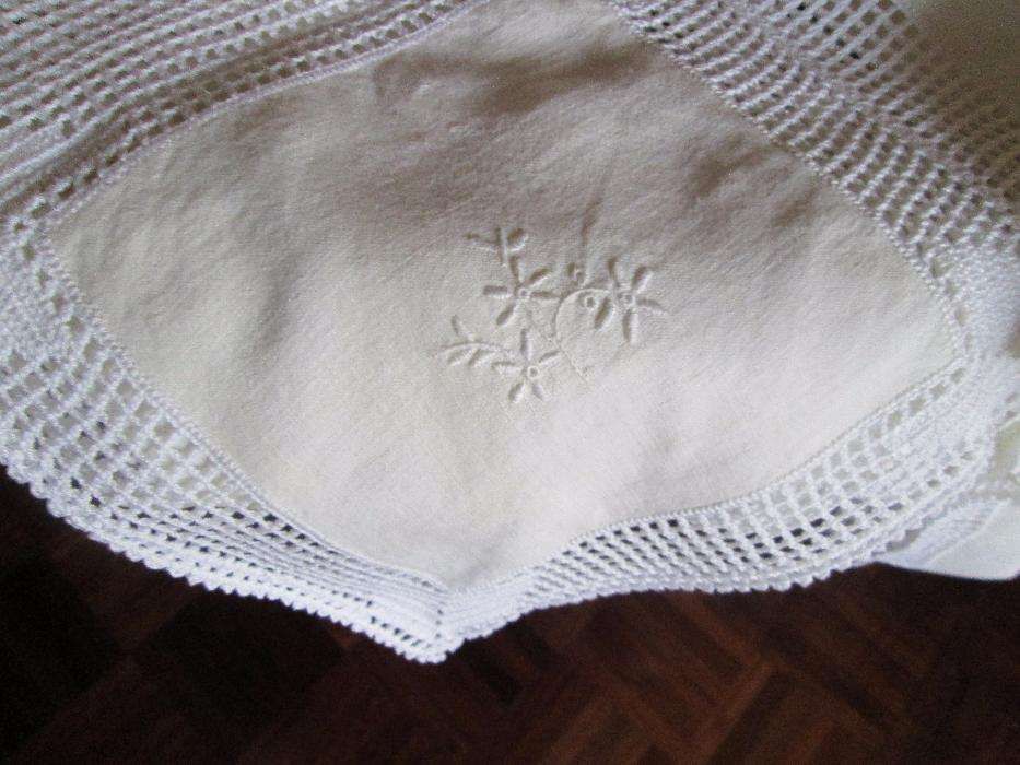 Toalha linho artesanal e renda
