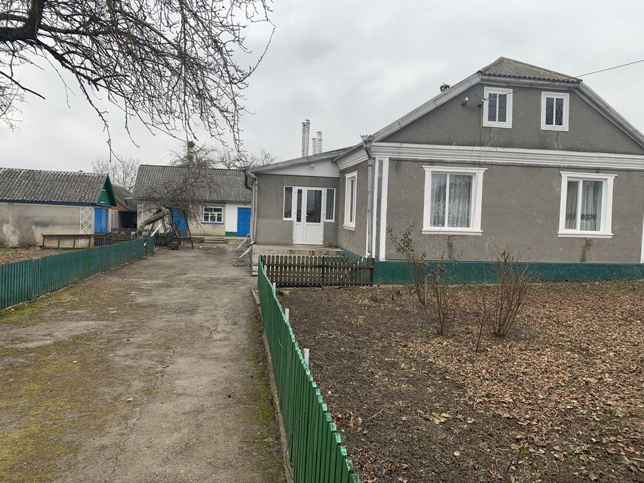 Продається будинок по вулиці Мелетія Смотрицького 18 (Островського).