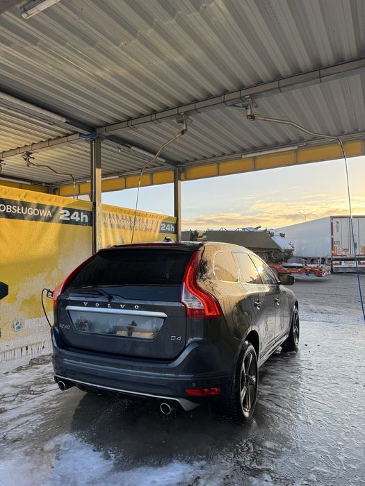 Volvo XC60 R-Design