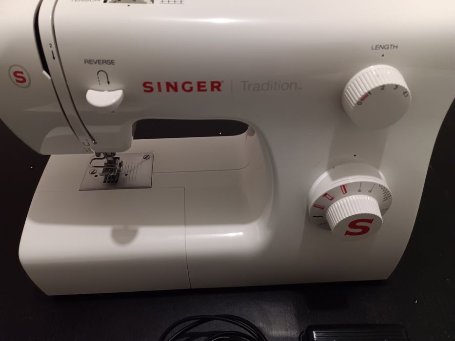 Vendo máquina de costura