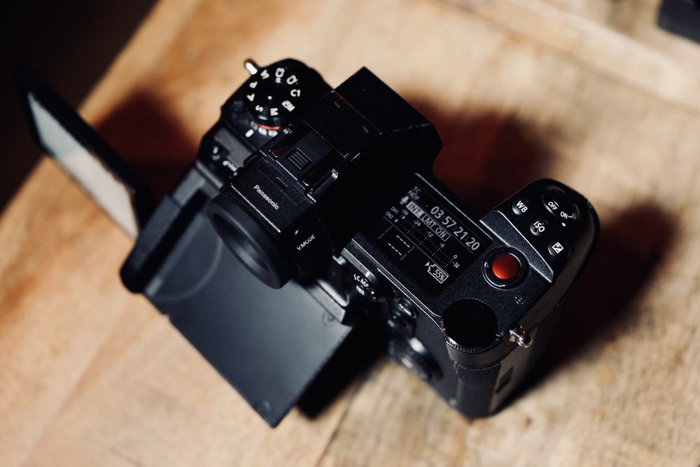 Lumix S1H - 4 akumulatory Panasonic oryginalne - klatka