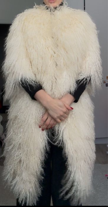 Шуба Лама  натуральна