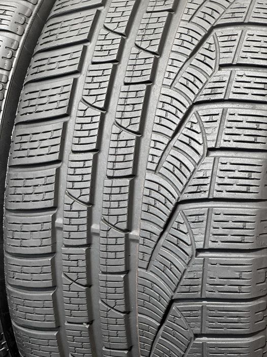 255/40 R18 Pirelli Winter SottoZero 240 series | Зима | 2шт | 2020 |
