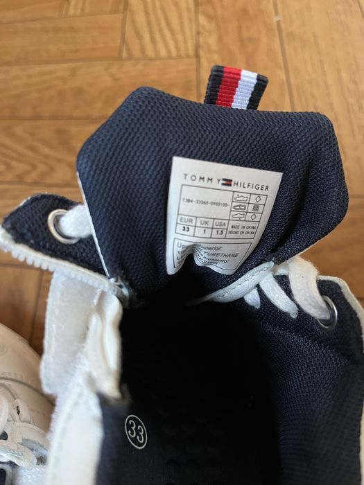Кросівки шкіряні TommyHilfiger