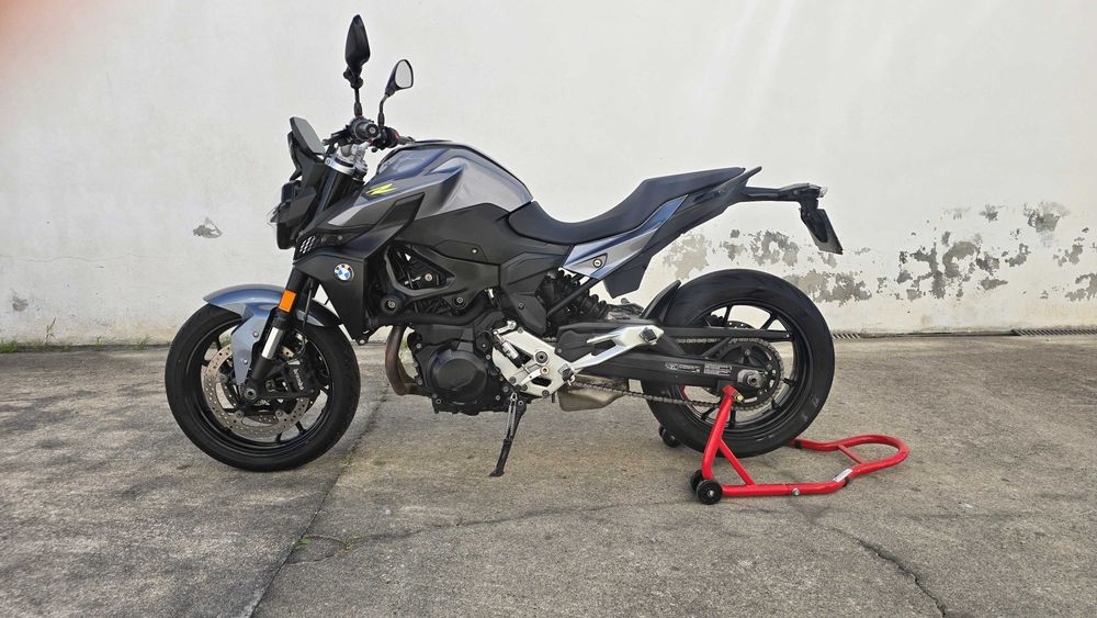 Vendo bmw f900r 2022