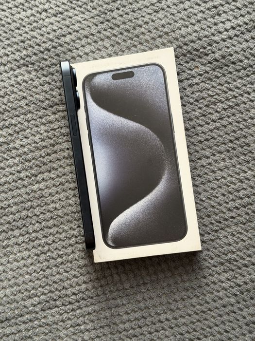 Продам Iphone 15 pro max 256 gb