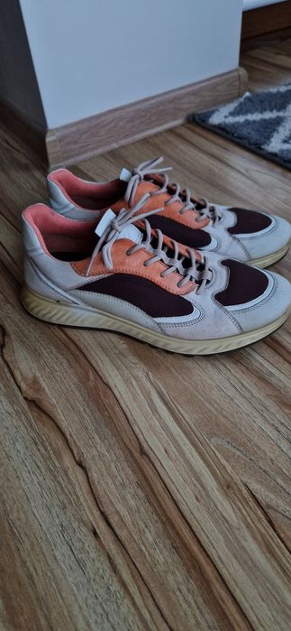 ECCO buty skórzane roz.41  ładne