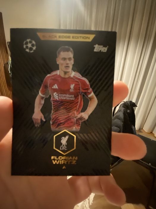 Carta rara Florian Wirtz. Black Edge. Coleção Match Attax