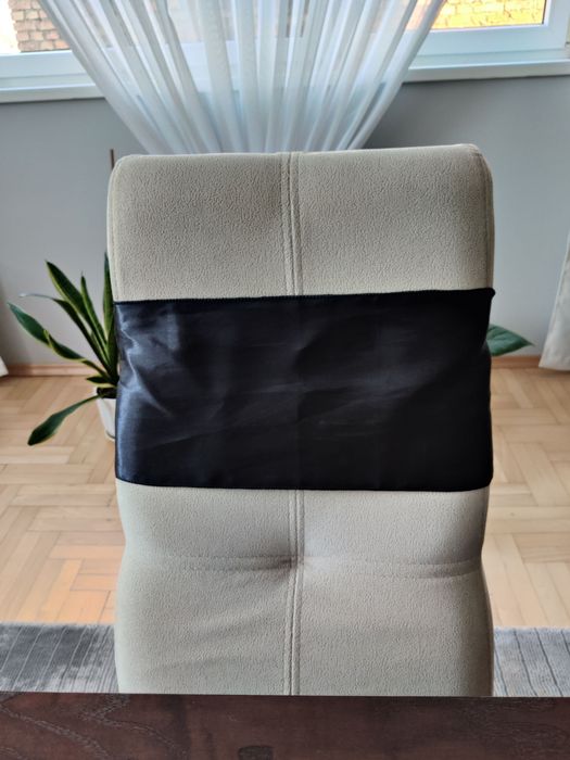 Kokarda na krzesło czarna