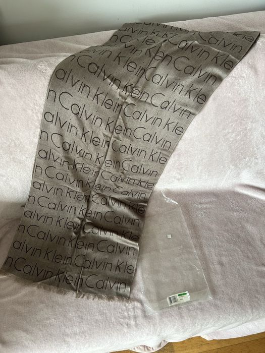 Szalik wiosna Calvin Klein L nowy oryginalny